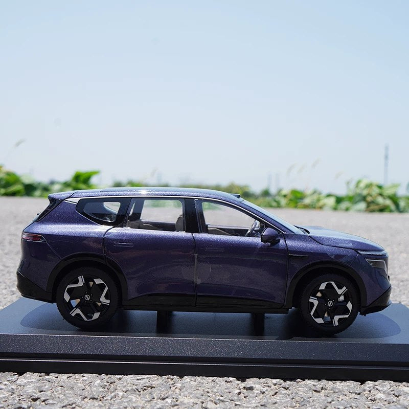 1:18 Nissan NX8 diecast model car, Monaco Purple