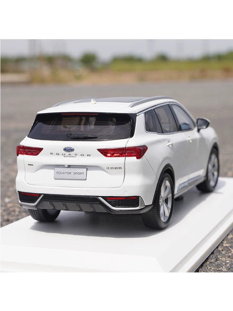 1:18 Ford Equator SUV diecast model