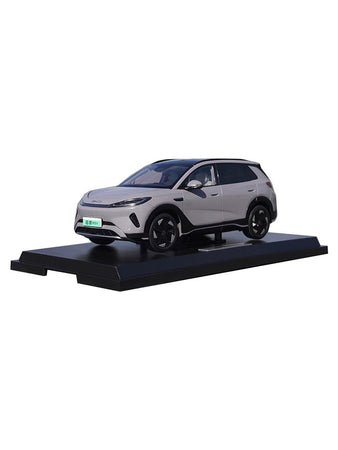 1:18 BYD Sealion 05 EV SUV diecast model