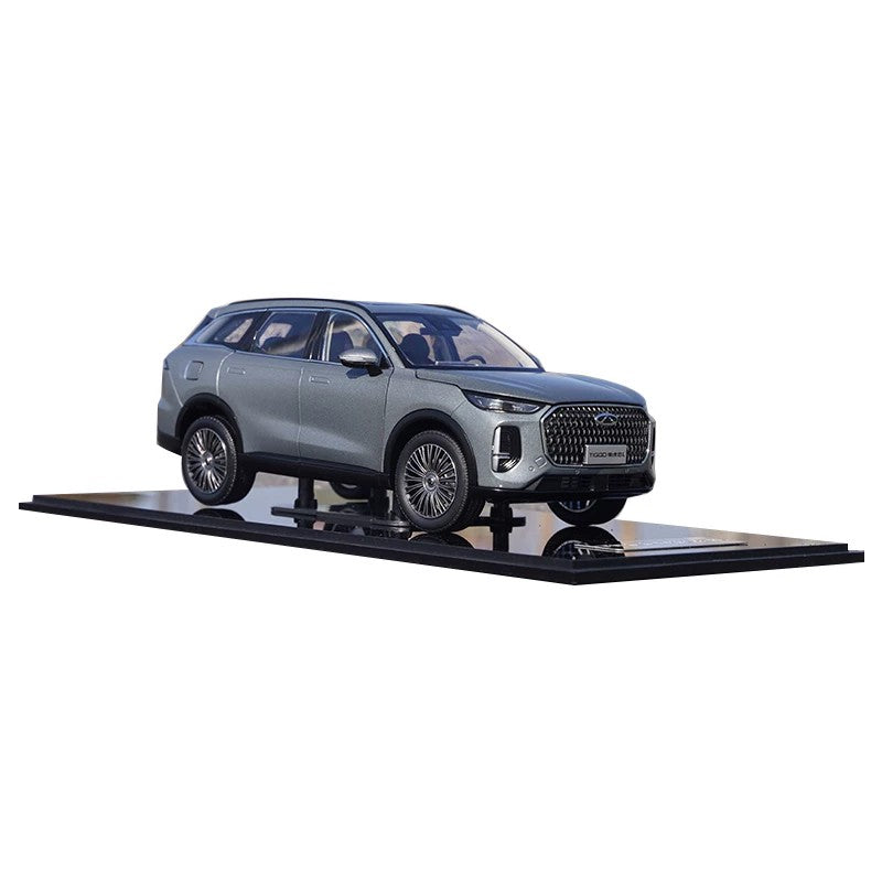 1:18 Chery Tiggo 8L SUV diecast model