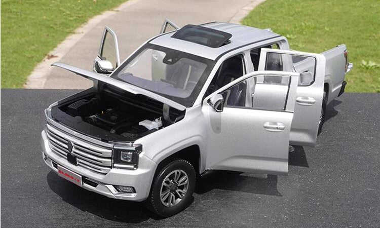 High-end 1:18 Scale JMC DaDao Collectiable Metal Pickup Truck Model for birthday gifts, promotional gifts