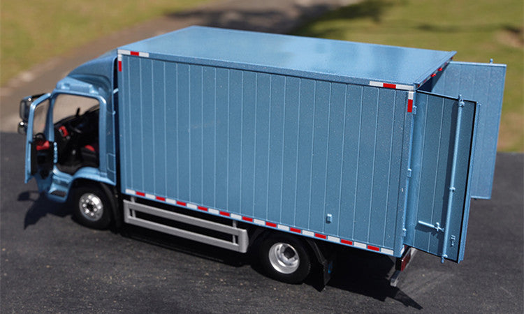 Authentic collectiable 1:20 Scale Weichai Blue Engine New Energy Diecast Van Truck – Heavy-Duty Collectible Model