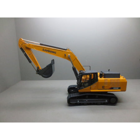 Excavator 1:50Diecast Replica For Collectors | Megamodel