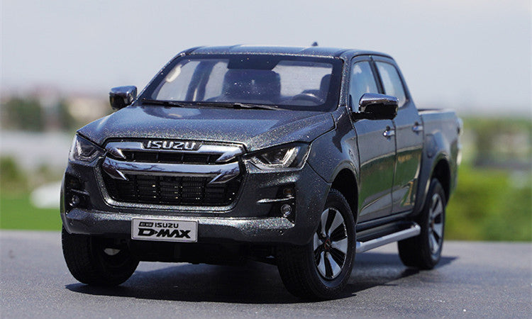 Premium Alloy 1:18 Scale Original ISUZU D-MAX 2023 Version collectible diecast Pickup Truck Model with Opening Doors and Detailed Interior