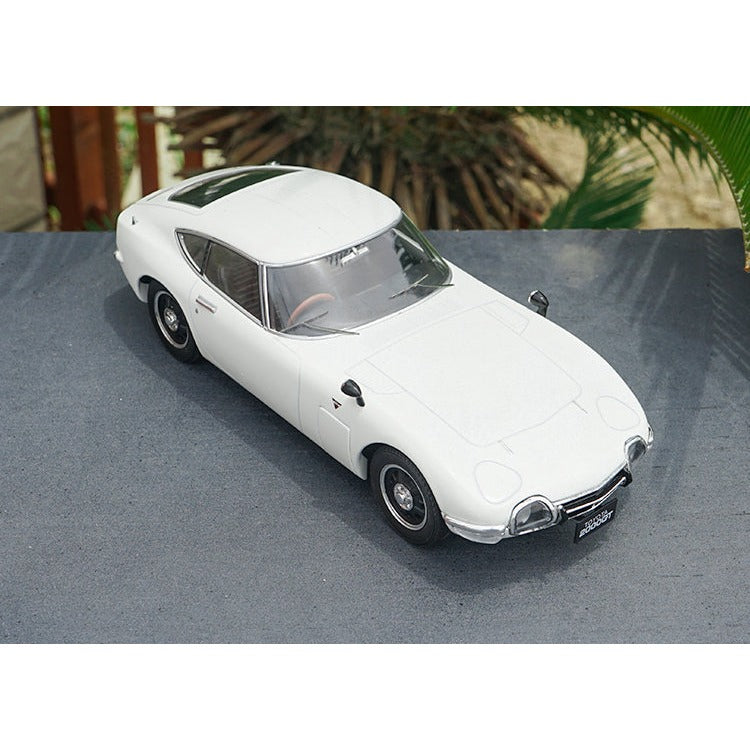 1:18 Triple 9 1967 Toyota 2000 Gt Gloss Red Color Metal Car Model Diecast Model Car Collectible By Megamodel