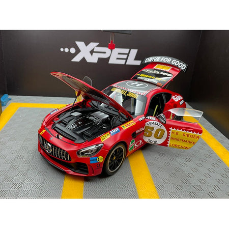 1:18 Mercedes Scale Diecast Model — Megamodel Collectible