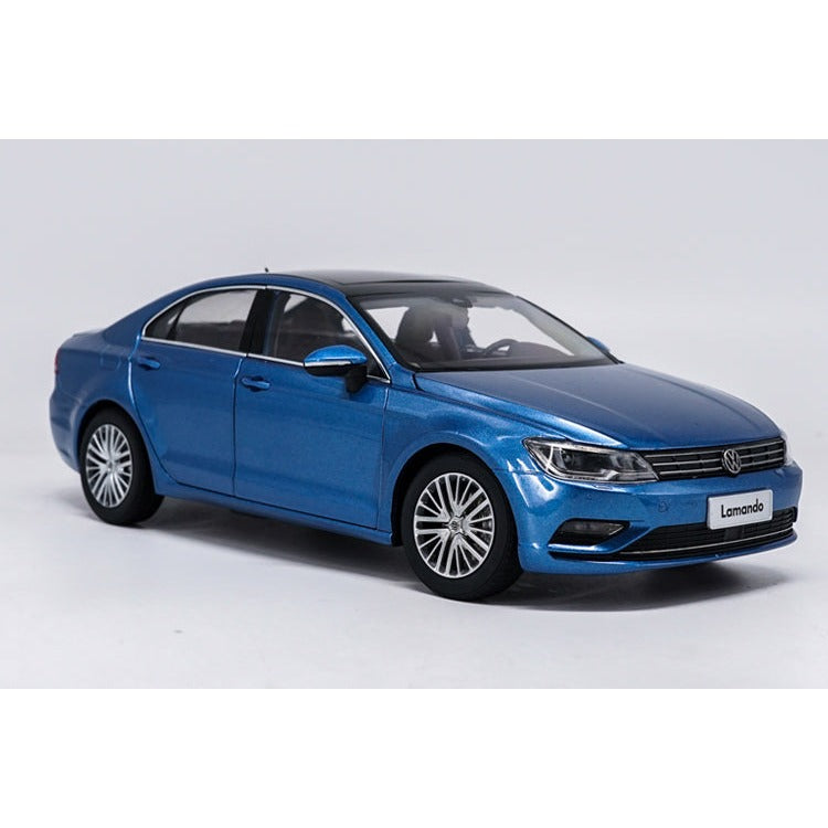 1:18 Volkswagen Scale Diecast Model — Megamodel Collectible