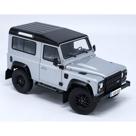 Land Rover 1:18Diecast Replica For Collectors | Megamodel