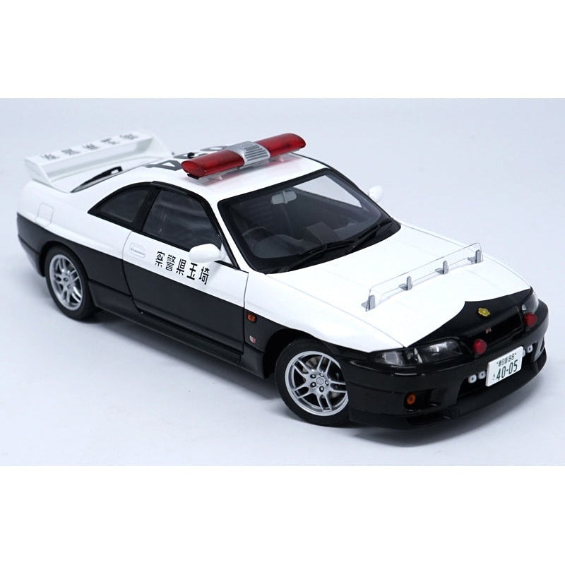 1:18 Nissan Police Car Scale Diecast Model — Megamodel Collectible