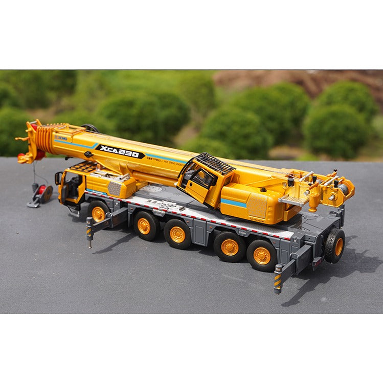 Original Factory 1:50 XCMG Xca230 Diecast Crane Model Alloy Machinery Crane Truck Model For Gift Diecast Model Car Collect…