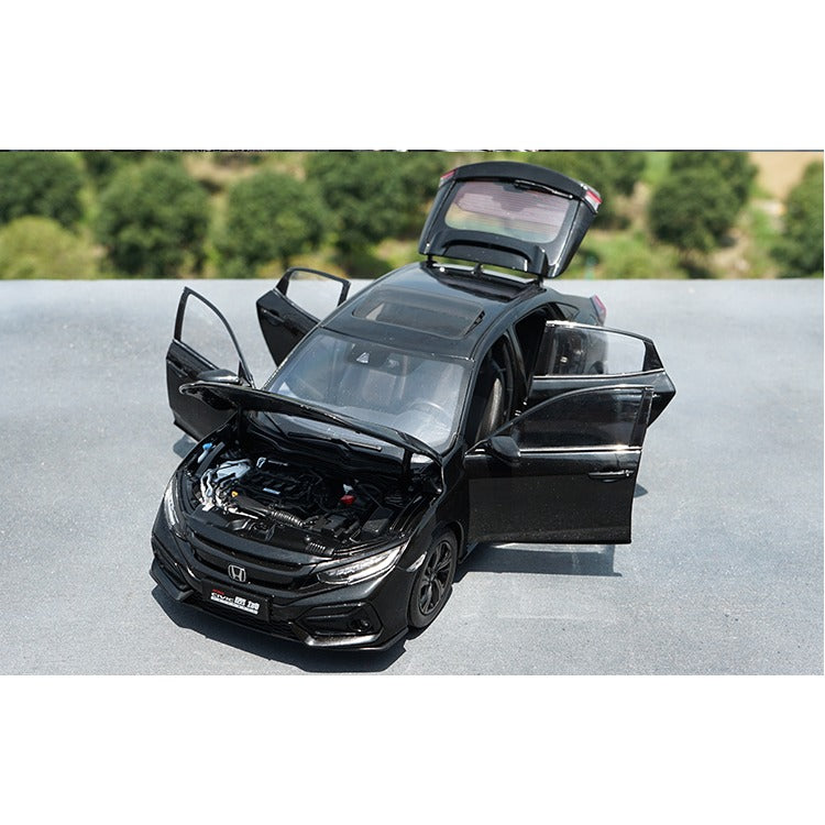1:18 Honda Scale Diecast Model — Megamodel Collectible