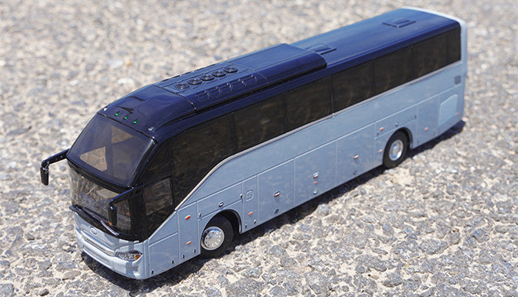 High quality 1:42 KMC Kayoola Coach Bus Model – Realistic African Long-Distance Tour Diecast transportation model