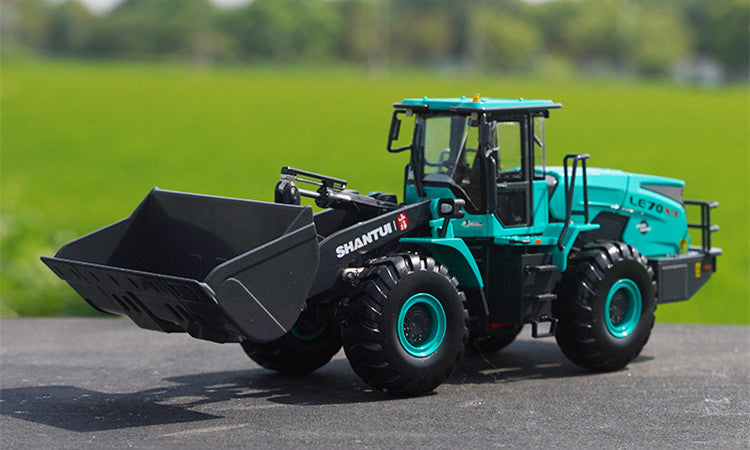 High quality collectiable 1:35 Scale Shantui LE70‑3X electric loader replica for promotional gifts