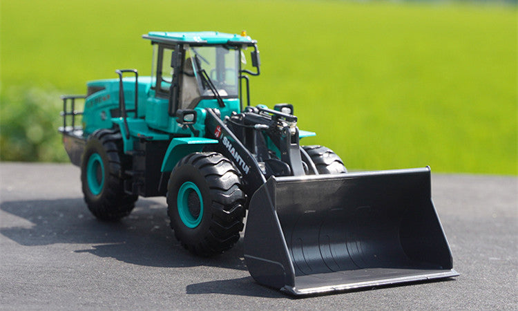 High quality collectiable 1:35 Scale Shantui LE70‑3X electric loader replica for promotional gifts
