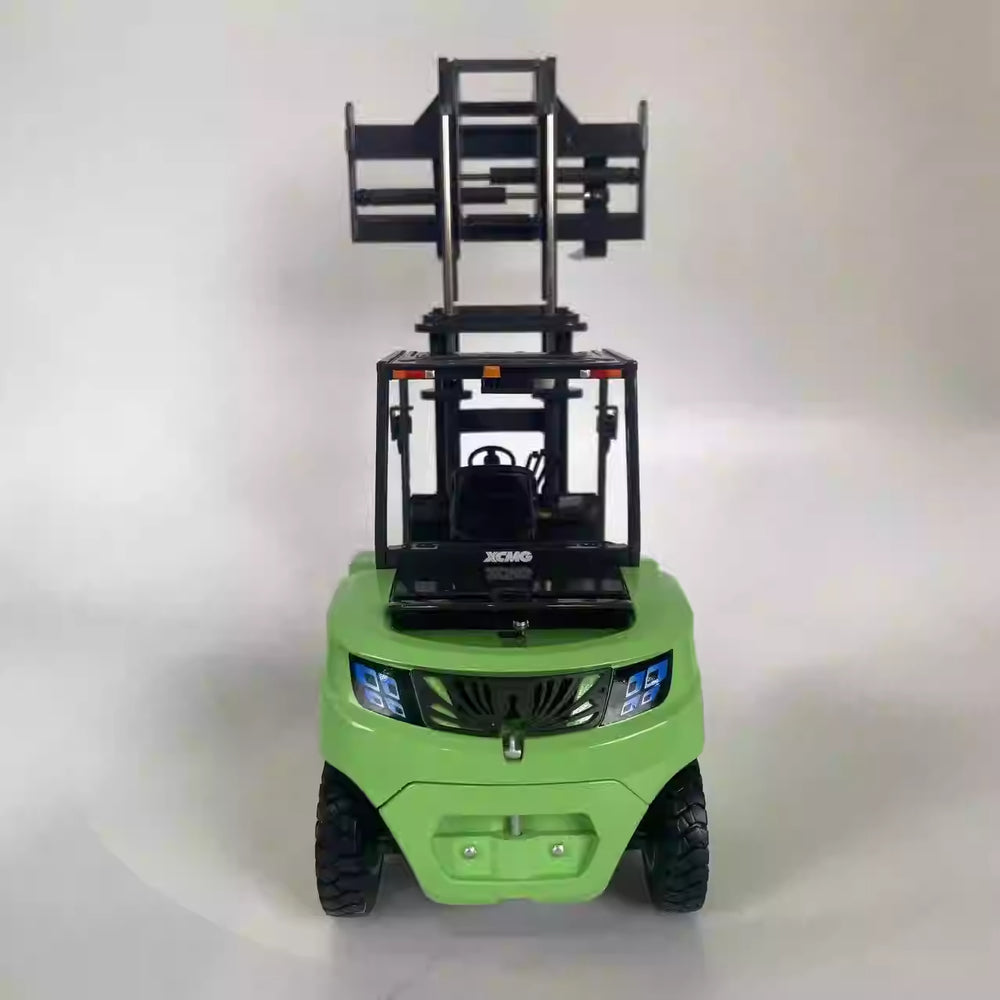 Realistic Alloy Replica 1:20 XCMG XVB100-QL9-G new energy 10ton Diecast Electric Forklift Model with Functional Features