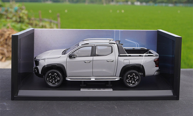Relistic high detailed 1:18 Scale Changan Hunter 2024 Pickup Truck miniature for collectors