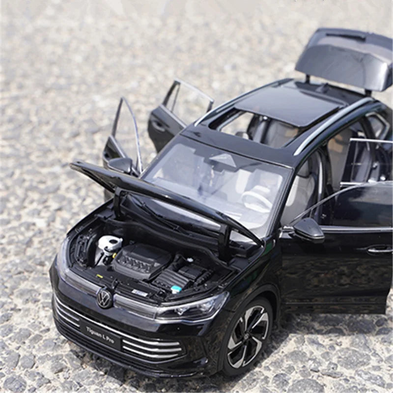 High Quality 1:18 VW Tiguan L PRO SUV Alloy Car Mode for Collection Kids Gifts Decoration Display