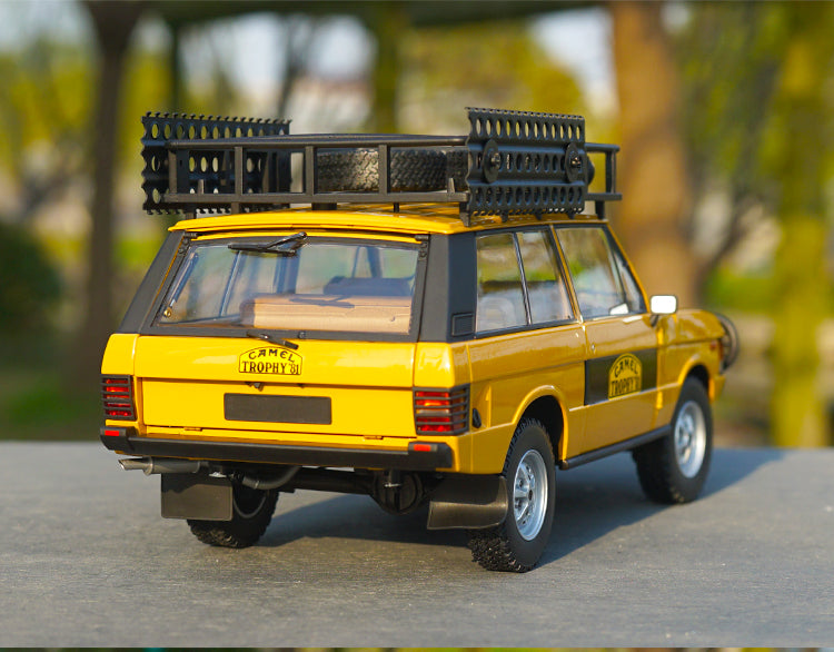 1:18 AR Almost Real Range Rover Camel Cup Sumatra Station diecast model car for collection, gift