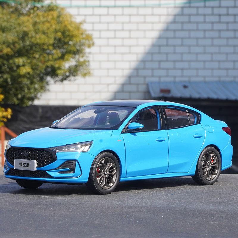 Original factory 1:18 Changan FORD FOCUS 2022 brand new alloy simulation car model for gift