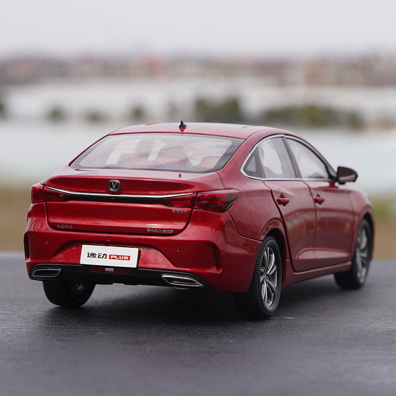 Original factory 1:18 Chang an EADO PLUS 2021 diecast red simulation car model for gift, collection