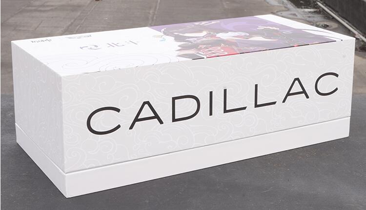 1:18 SAIC GM Cadillac XT4 2022 Diecast SUV scale car model for gift, collection