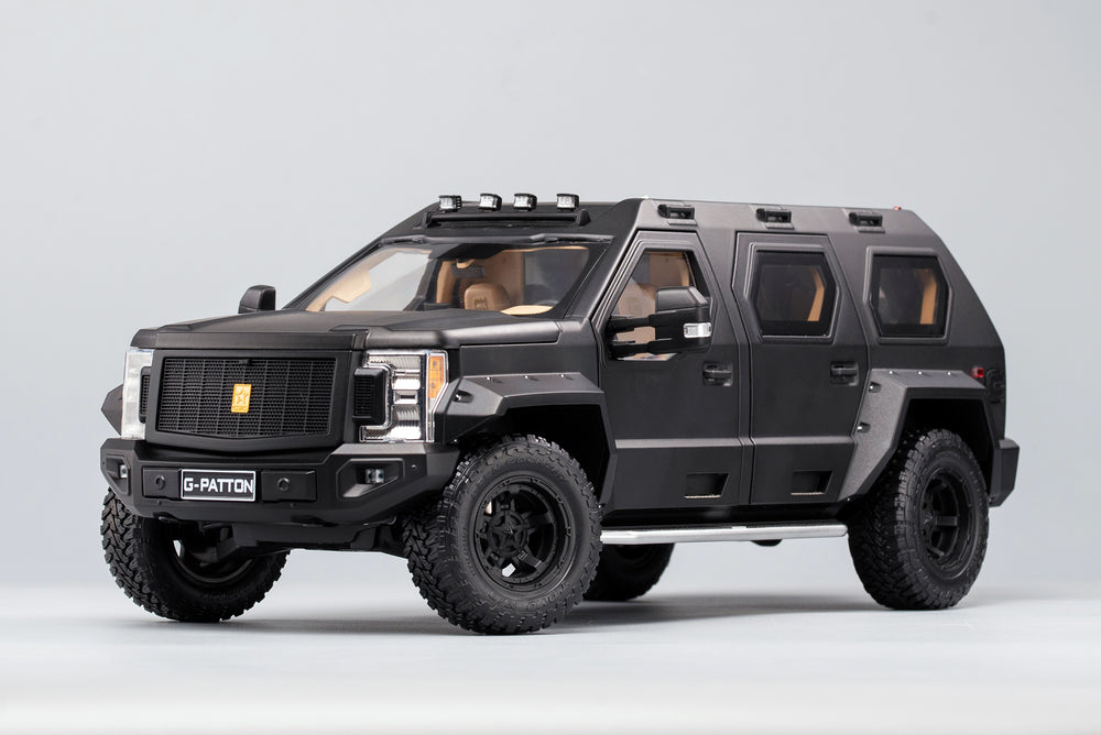 Original 1:18 KengFai Qihui G-Patton Chariot modified black/white diecast off road SUV car model for collection