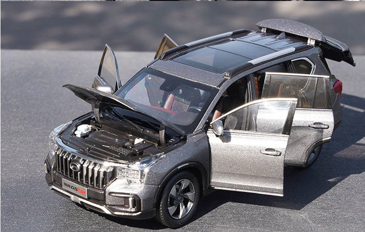 Original factory 1:24 GAC Trumpchi GS8S Trumpchi 2021 diecast off-road car alloy miniature model for gift, toys