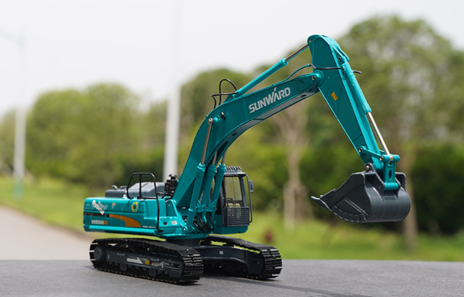 Original factory Blue 1:35 SUNWARD SWE500ES Large excavator alloy model for gift, collection