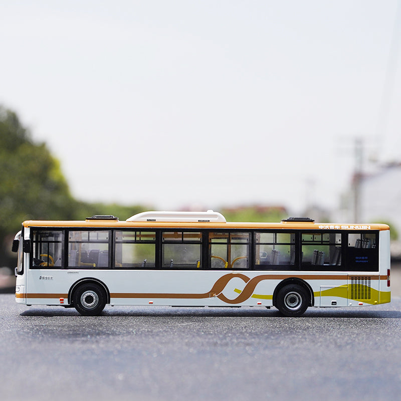 Original factory 1:42 Shanghai Sunwin 6116HG Shanghai city bus model, Alloy Diecast Model for gift