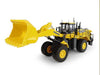 1:50 UH 8127 Komatsu WA600-8 Diecast Komatsu Wheel Loader model zinc alloy Forklift Engineering Vehicle model