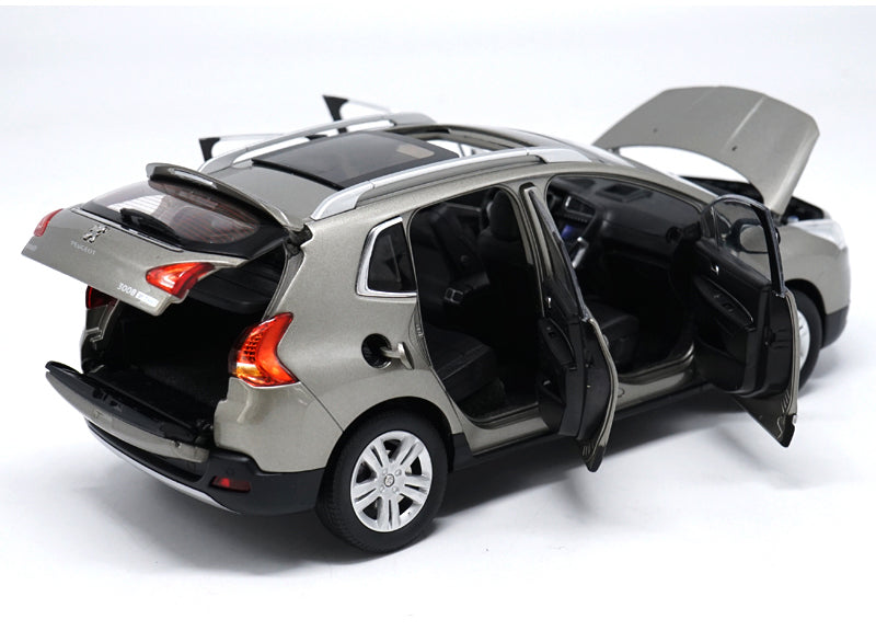 Original factory authentic 1:18 3008 PEUGEOT SUV diecast car model with small gift