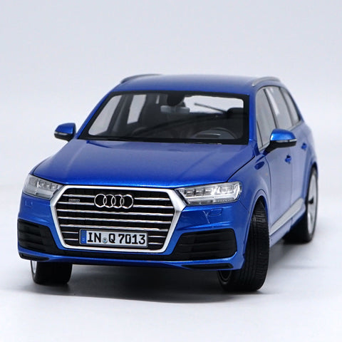 1_18_AUDI_Q7_SUV_New_Q7_diecas