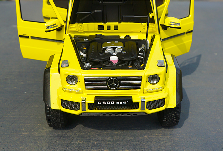 1:18 Almost Real Benz G500 4x4 Benz G G series AR diecast toy car models with small gift