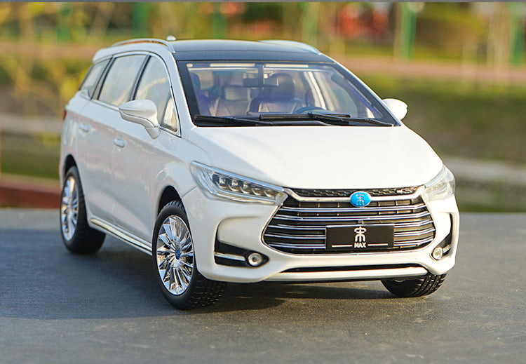 1/18 BYD Reseller version car model Song MAX New Energy MPV Commercial Vehicle diecast car model with small gift