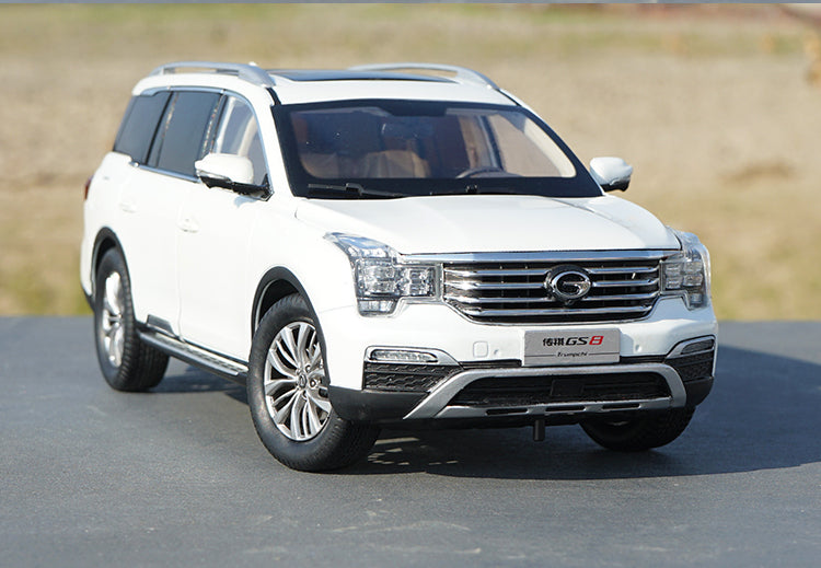 Original factory authentic 1:18 GAC GS8 Trumpchi 2016 off-road vehicle diecast car model with small gift