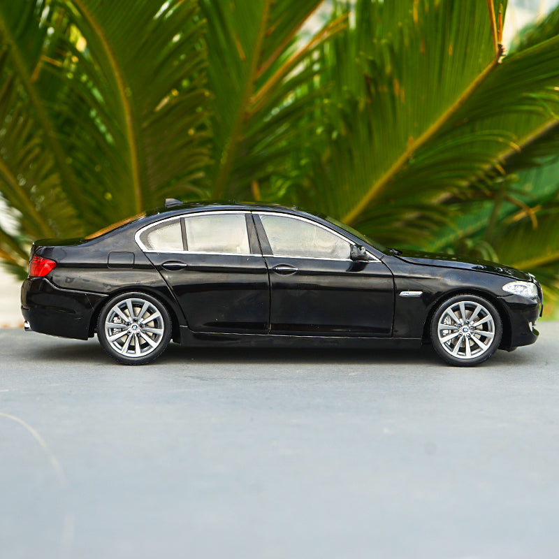 1:18 GTA BMW 5 SERIES 535i BMW 535 DIE-CAST CAR MODEL