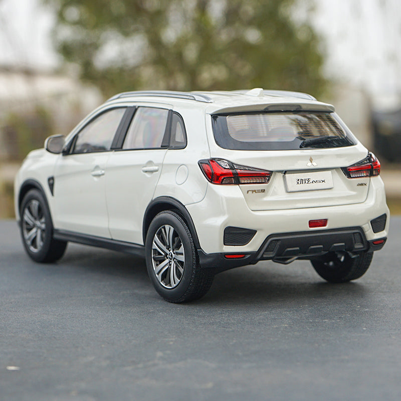 Original factory authentic 1:18 Gac Mitsubishi Jinxuan ASX 2020 diecast car model for toys, gift, collection