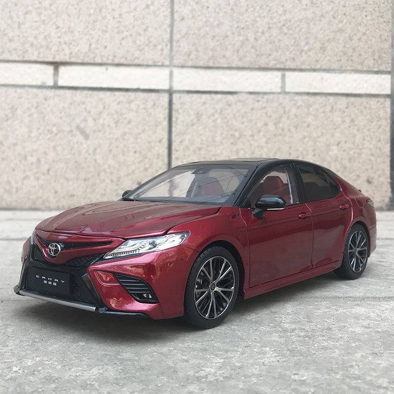 Original Authorized Authentic 1/18 Toyota Camry 8th eighth generation hybrid Diecast Car Model Toy models for christmas/Birthday