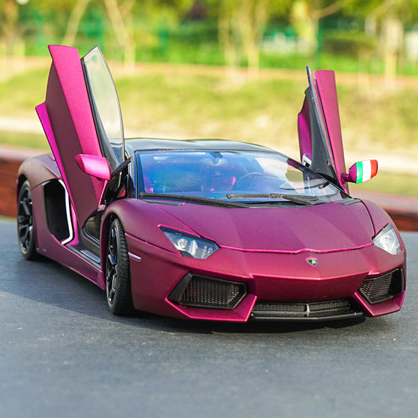 1:18 Welly FX Lamborghini Aventador LP700-4 Diecast Car Model with