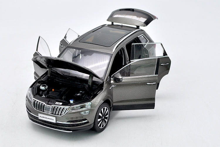 Original factory authentic 1:18 skoda KAROQ diecast metal scale car models collectible alloy car model with small gift