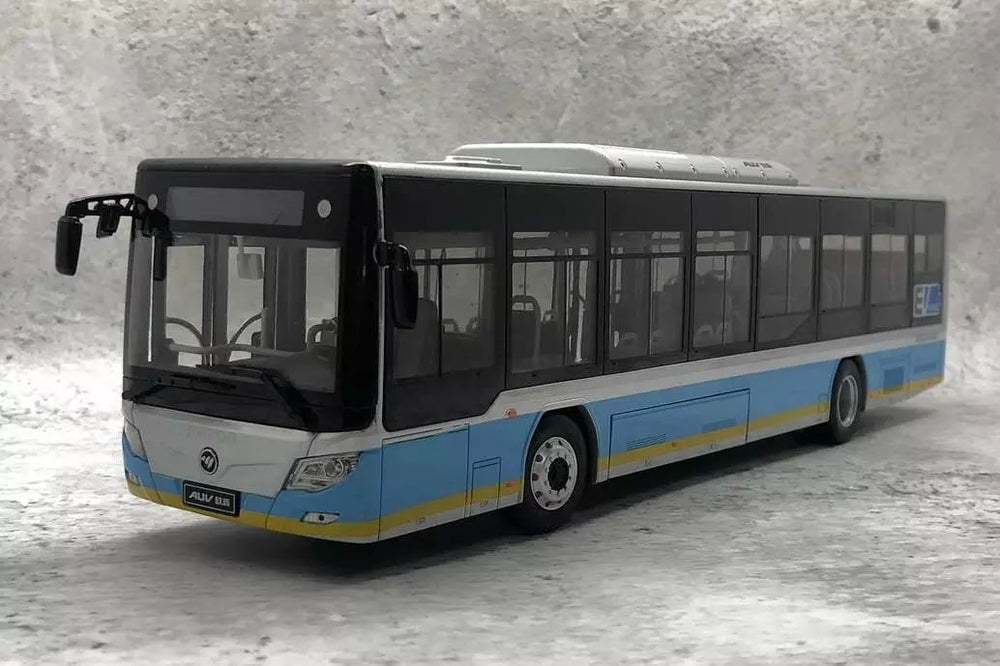 1:36 diecast Foton AVE BJ6123EVCA-25 bus model with small gift