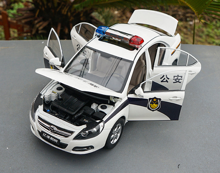 Original factory diecast 1/18 JAC JIANGHUAI HEYUE Diecast Metal Classic toy Car Models for Birthday/christmas gifts, collection