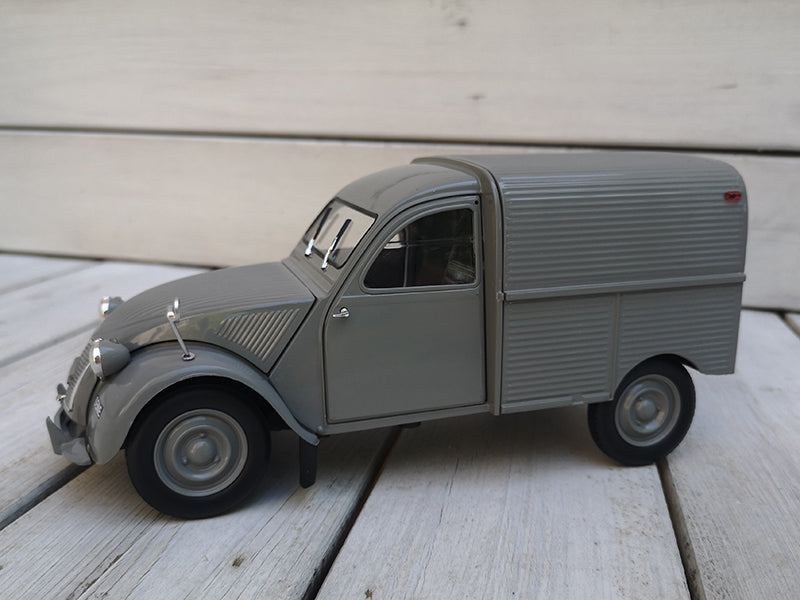Hot sale classic NOREV 1:18 Citroen 2CV FOURGONNETTE 1957 decast Vantage car model for sale