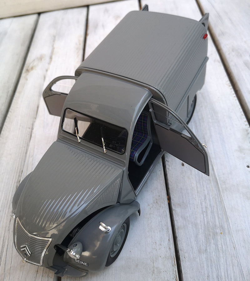 Hot sale classic NOREV 1:18 Citroen 2CV FOURGONNETTE 1957 decast Vantage car model for sale