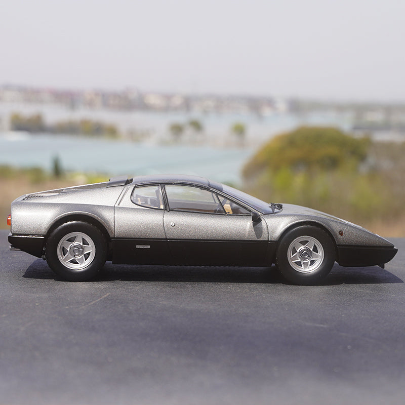 1:18 Ferrari Scale Diecast Model — Megamodel Collectible