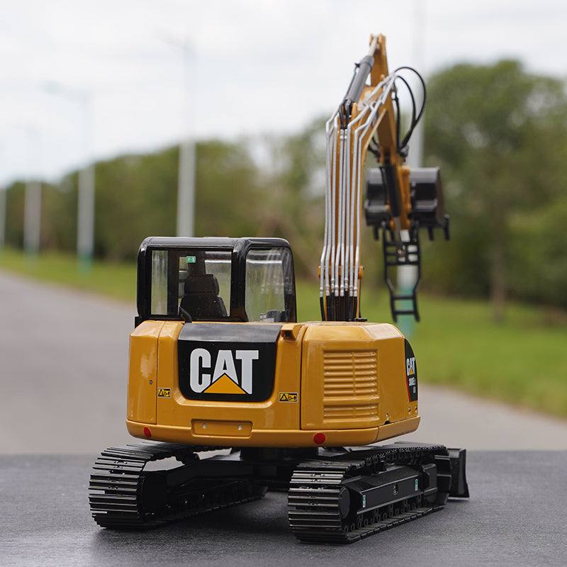 1:24 CCM CAT 308E 2CR Diecast Excavator alloy engineering machinery model for gift, collection
