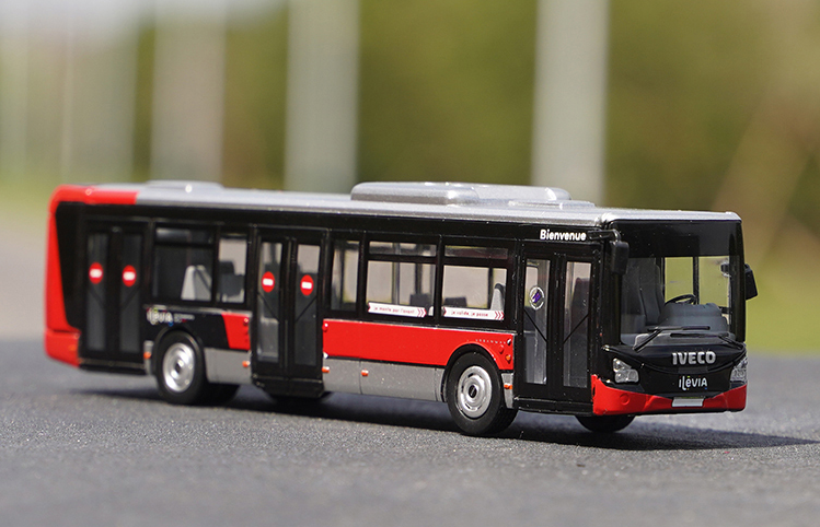 Original factory best sale 1:87 NOREV IVECO CROSSWAY URBANWAY BUS model for gift, toys