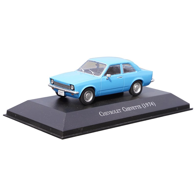 1:43 IXO Scale Diecast Model — Megamodel Collectible