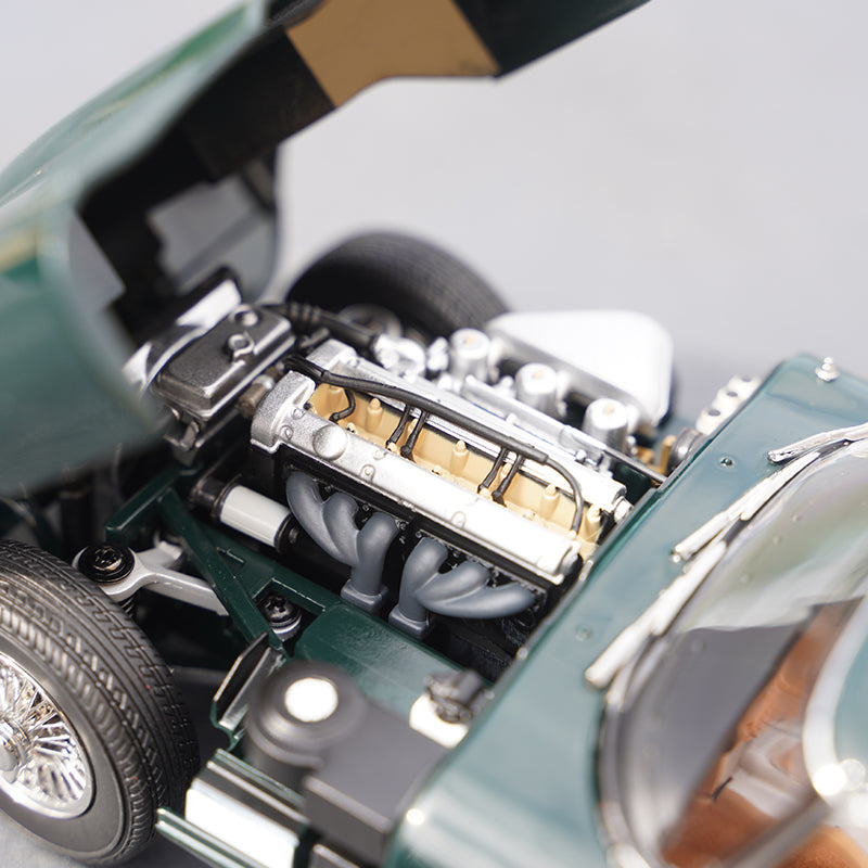 Classic 1:18 Kyosho Jaguar E-type diecast car model alloy 60th anniversary scale car miniature for collection