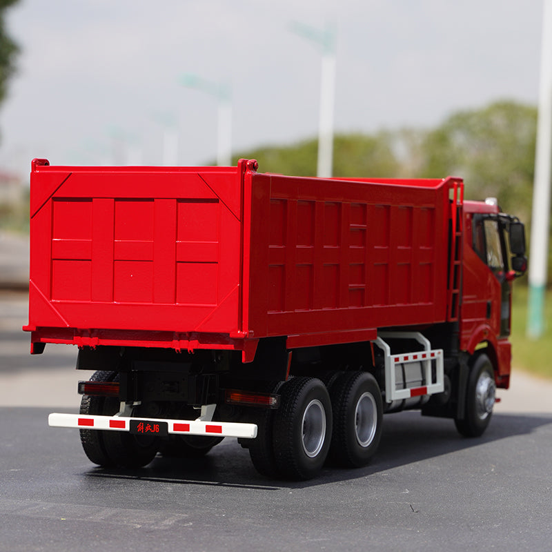 Original factory 1:24 FAW Jiefang J6 diecast dump truck engineering alloy simulation truck model for gift, collection